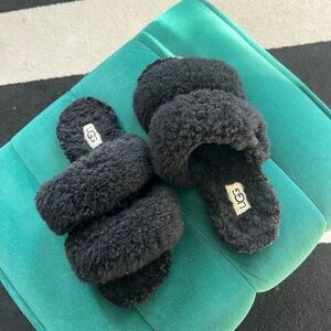 UGG Black Fuzzy Slides